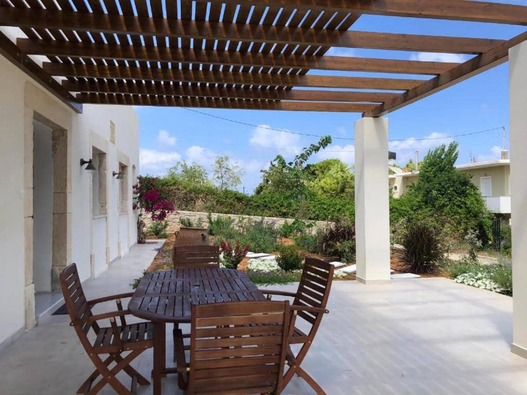 Itida Suites Sitia  Buitenkant foto
